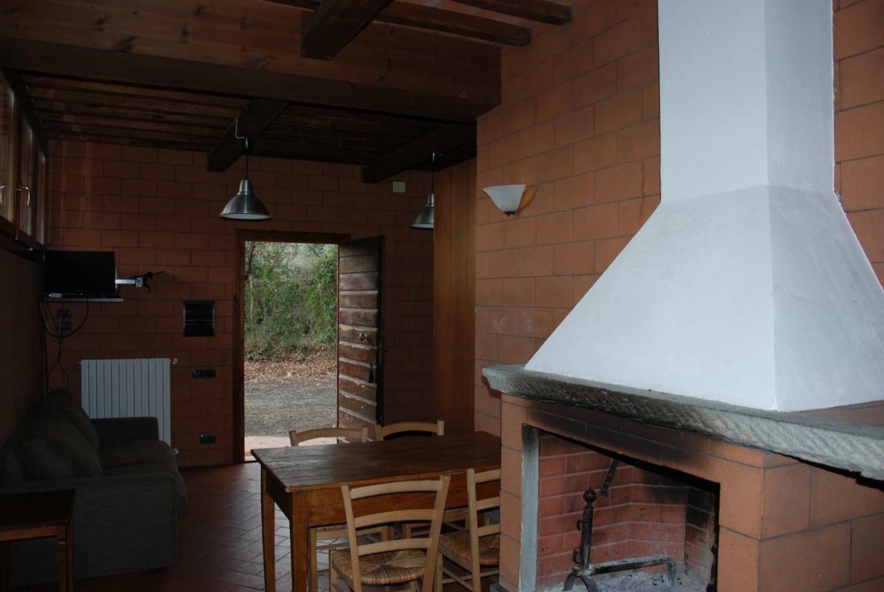 Agriturismo San Vettore ガンバッシ・テルメ エクステリア 写真